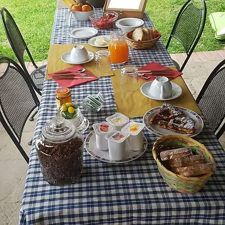 Agriturismo Sinciano * مونتيفاركي